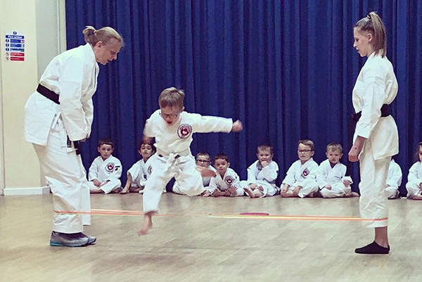 Karate class with children age 3 to 4